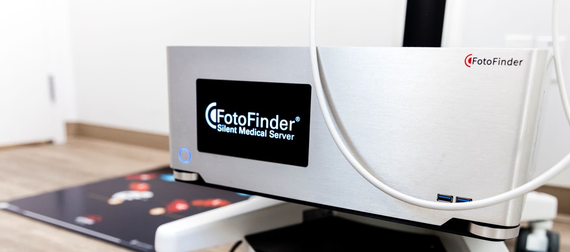 SkinCan clinic background